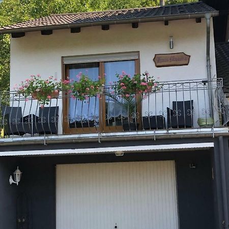Апартаменти Haus Monika In Saarholzbach Меттлах Екстер'єр фото